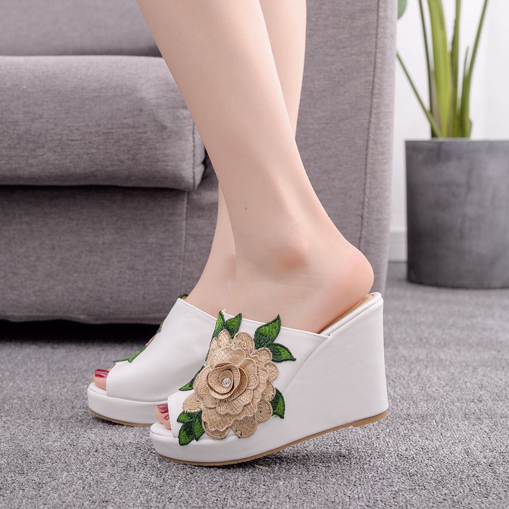 Street Fashion Clothing - Womens Flower Open Toe Fashion Slip