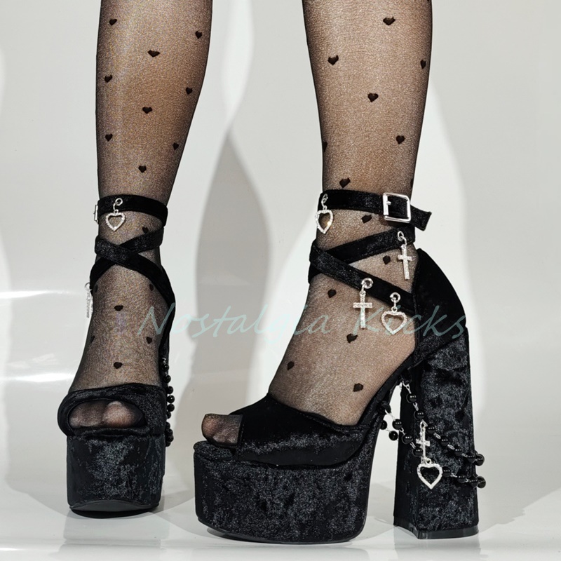 Gothic Black Velvet Platform H - Street Fashion Clothing recensie en prijs