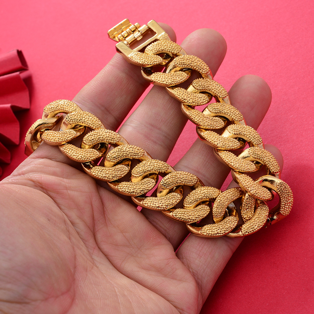 18k Dubai Gold Color  Bracelet - Street Fashion Dubai recensie en prijs
