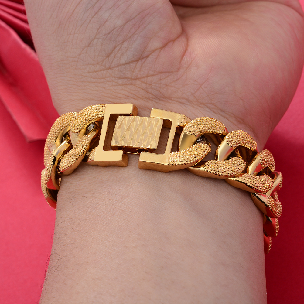 18k Dubai Gold Color  Bracelet - Street Fashion Dubai recensie en prijs