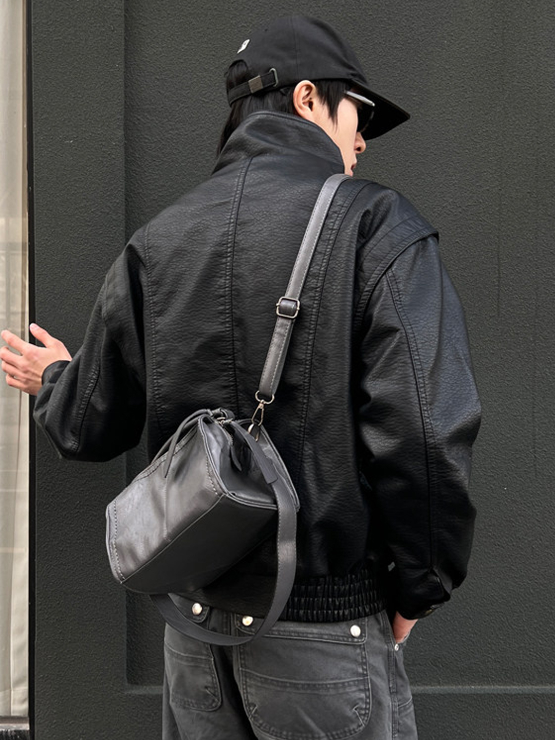 NIN  Design Underarm Pillow Ba - Quirky Street Fashion recensie en prijs