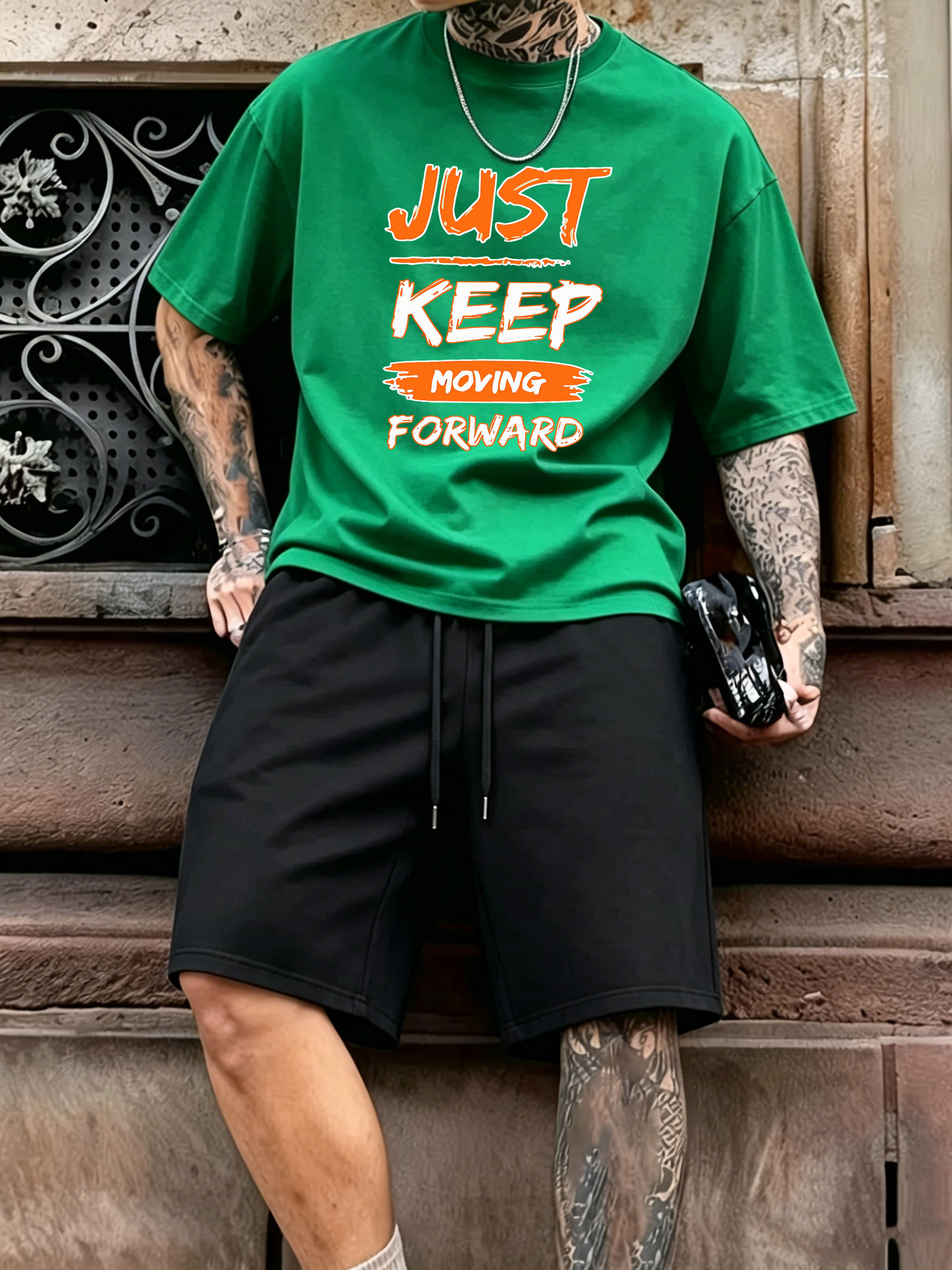 Just Keep Moving Forward Print - Street Fashion Elements recensie en prijs